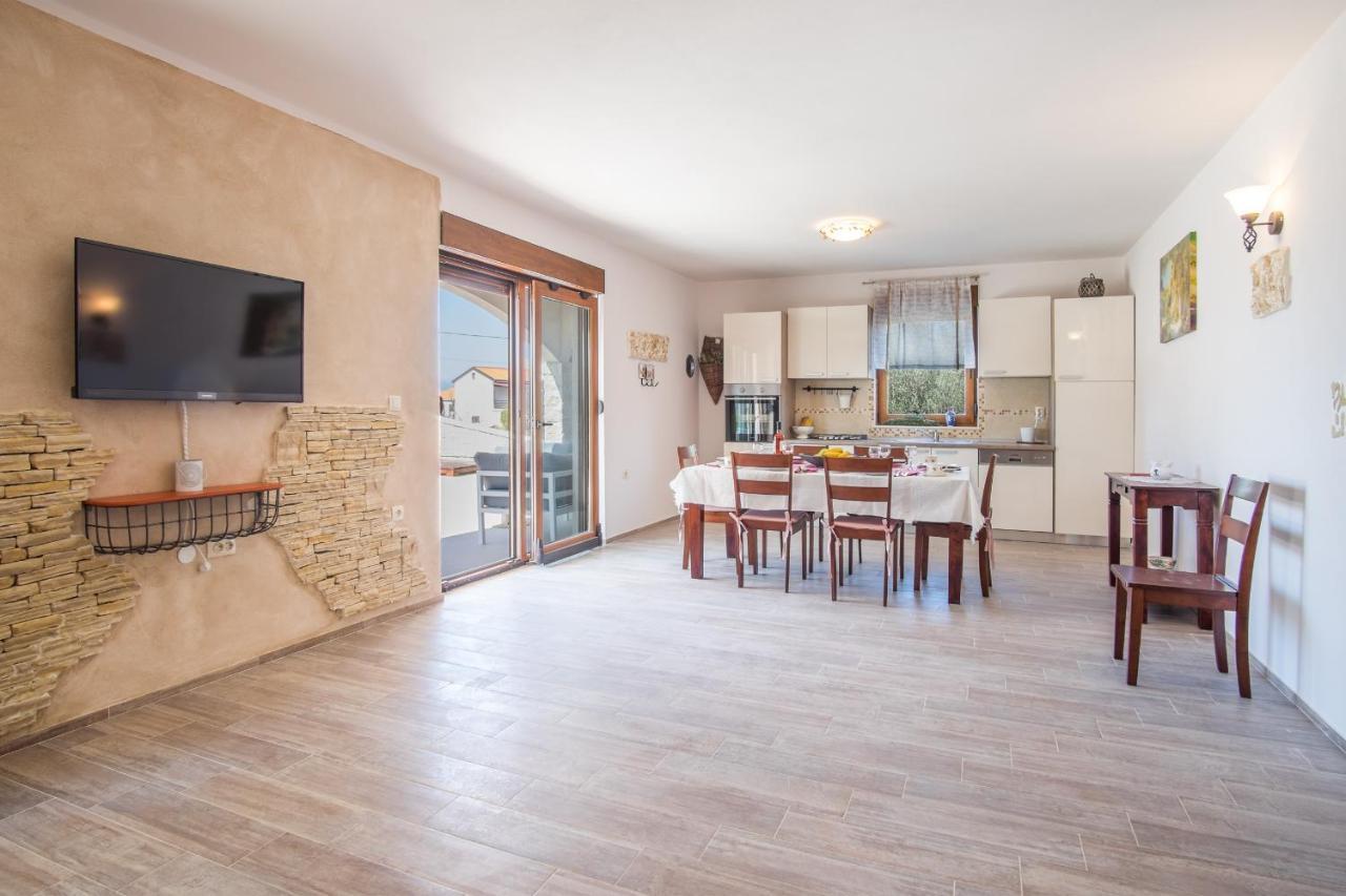 Villa Dijana West Linardići Εξωτερικό φωτογραφία
